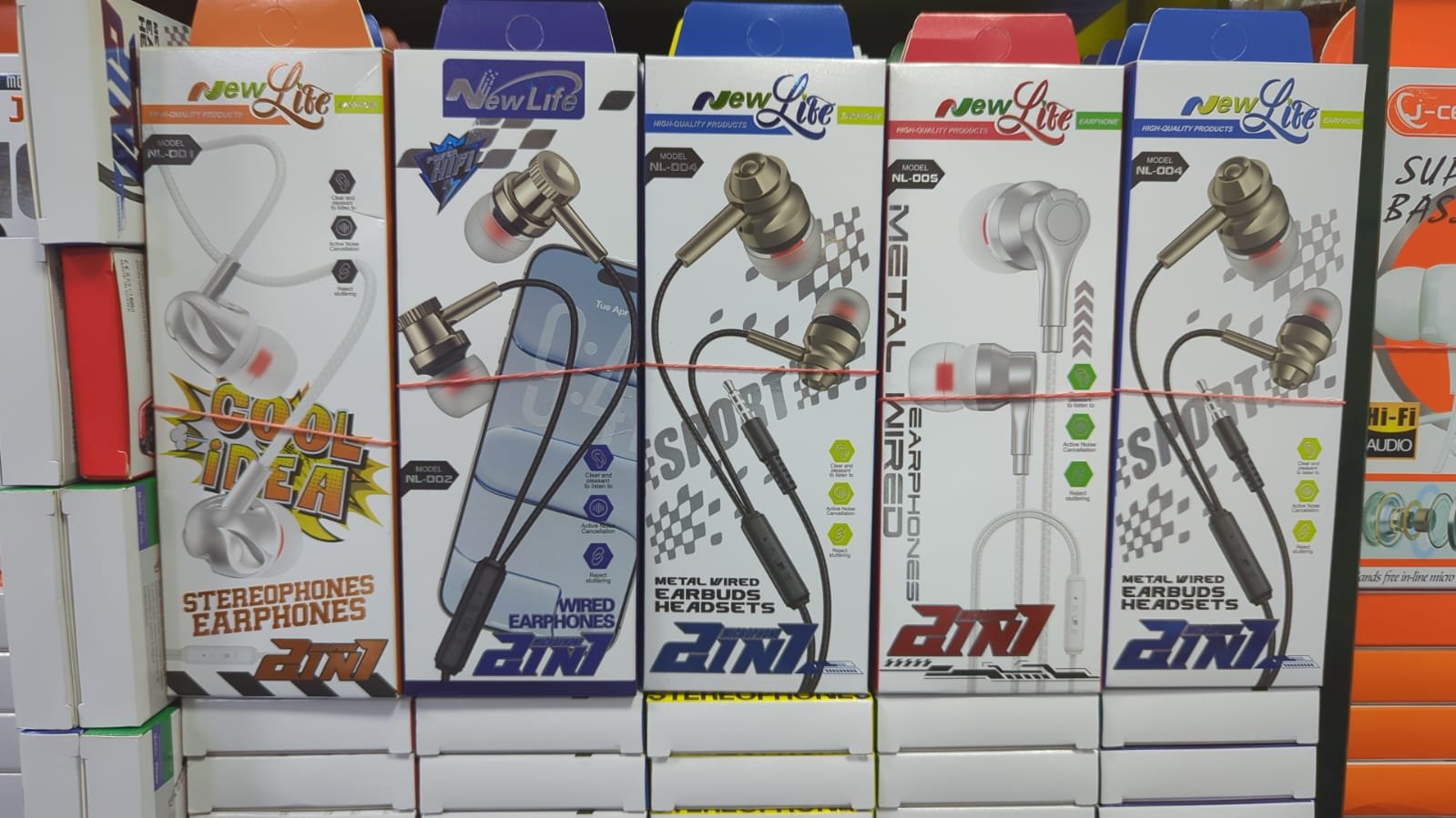 New Lite NL-004 Metal Wired Earphones with Mic - Image 2